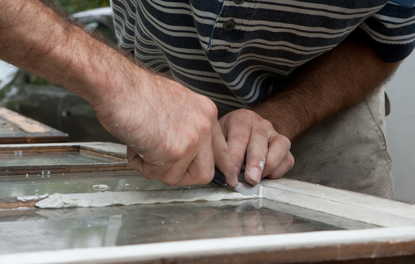 Fachgerechte Reparatur von Fenstern und Fensterrahmen in Mainz